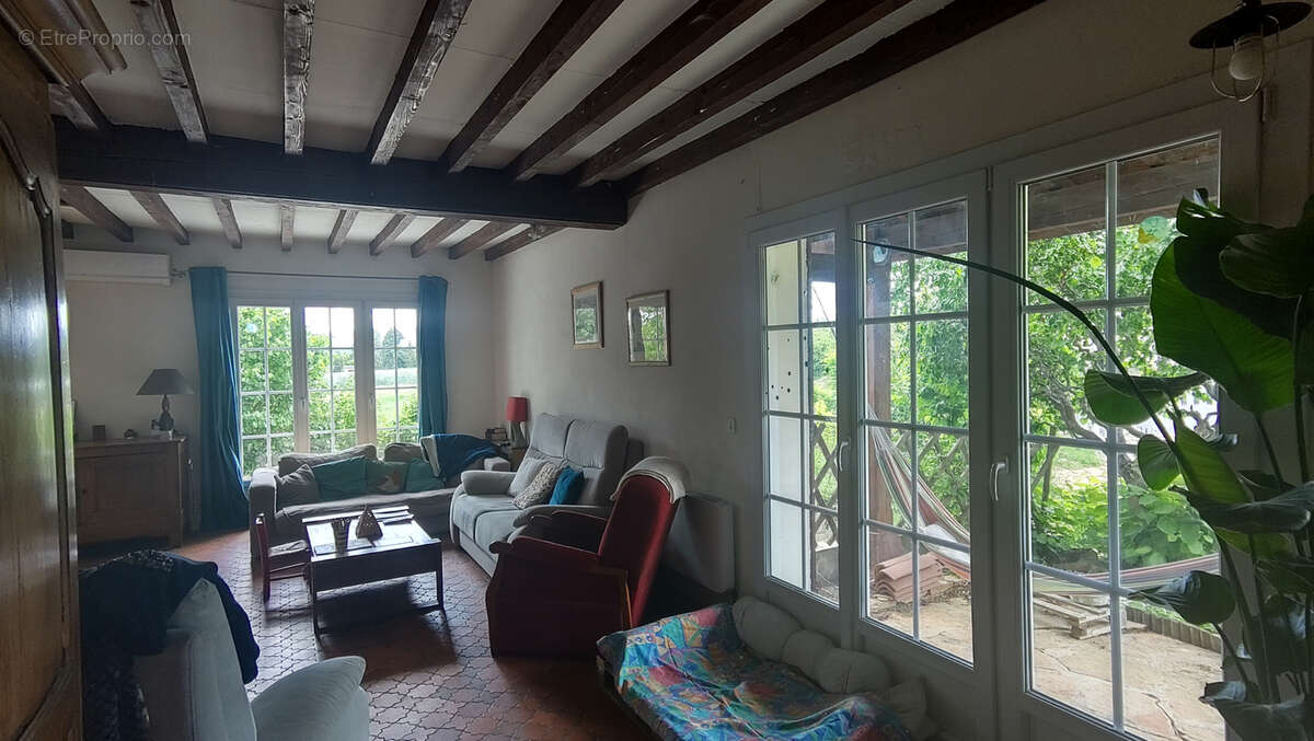 Maison à CHAZAY-D&#039;AZERGUES