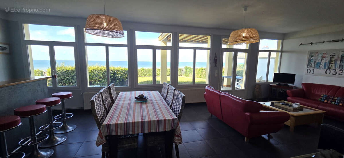 Appartement à GRANDCAMP-MAISY