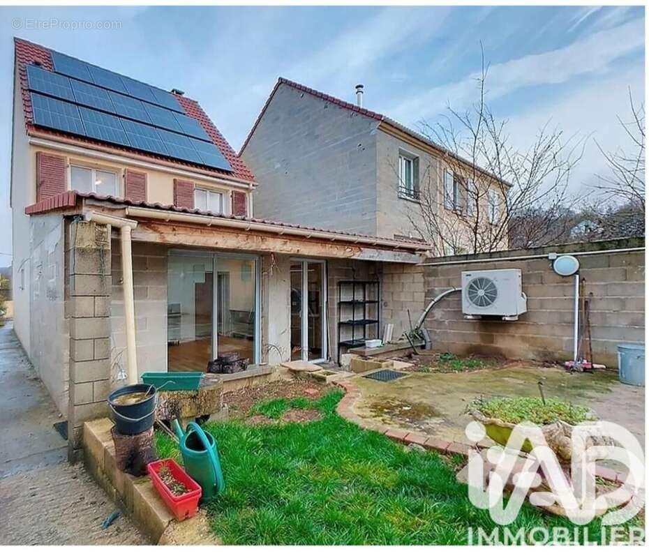 Photo 2 - Maison à CHAMPAGNE-SUR-SEINE