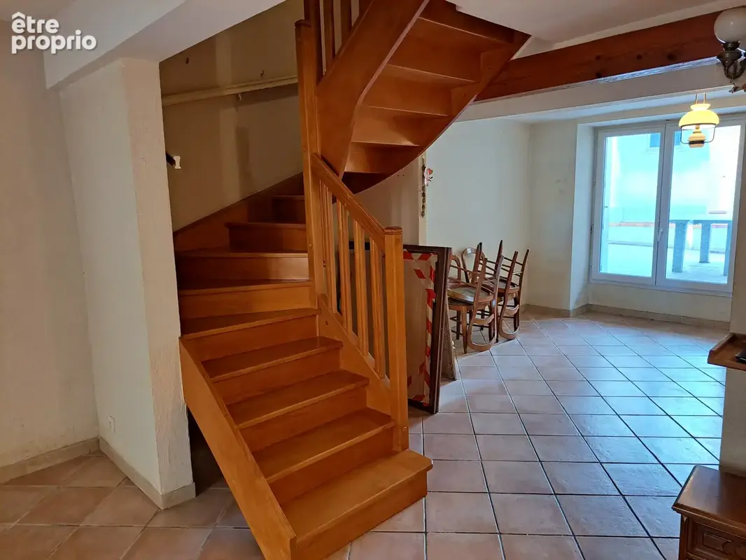 Maison d’environ 110m2 habitable avec une cour intérieure de 30m2. - photo 2
