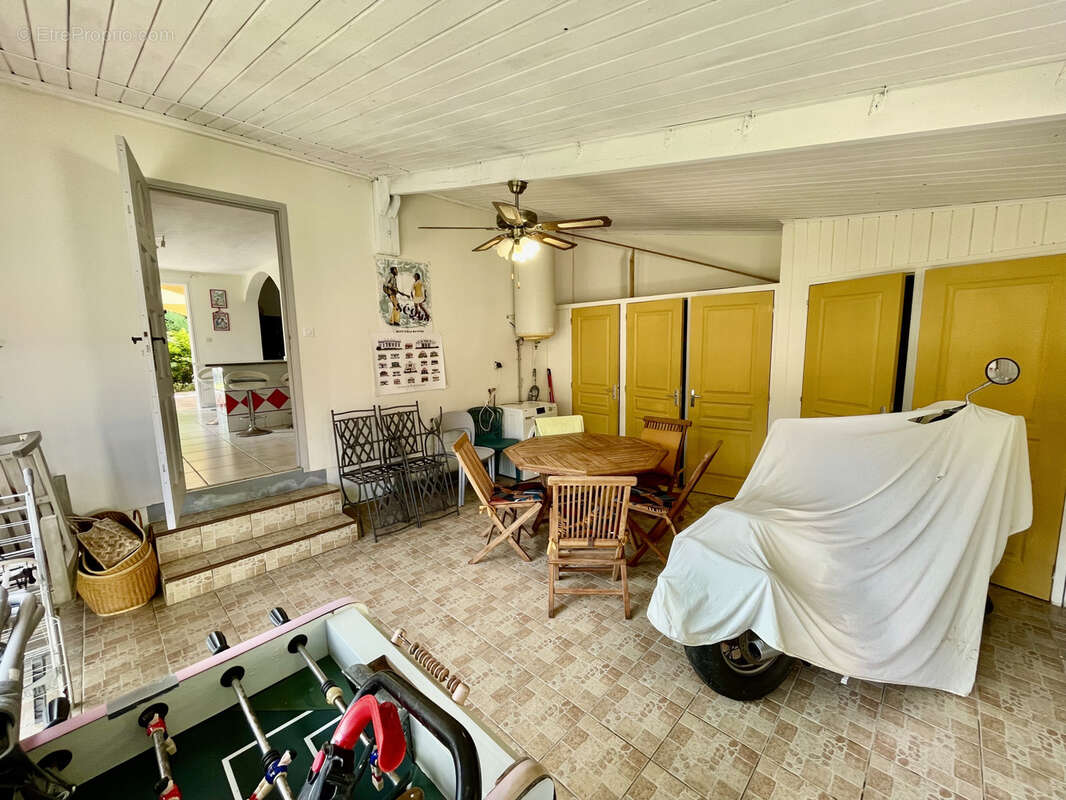 Maison à SAINT-JOSEPH