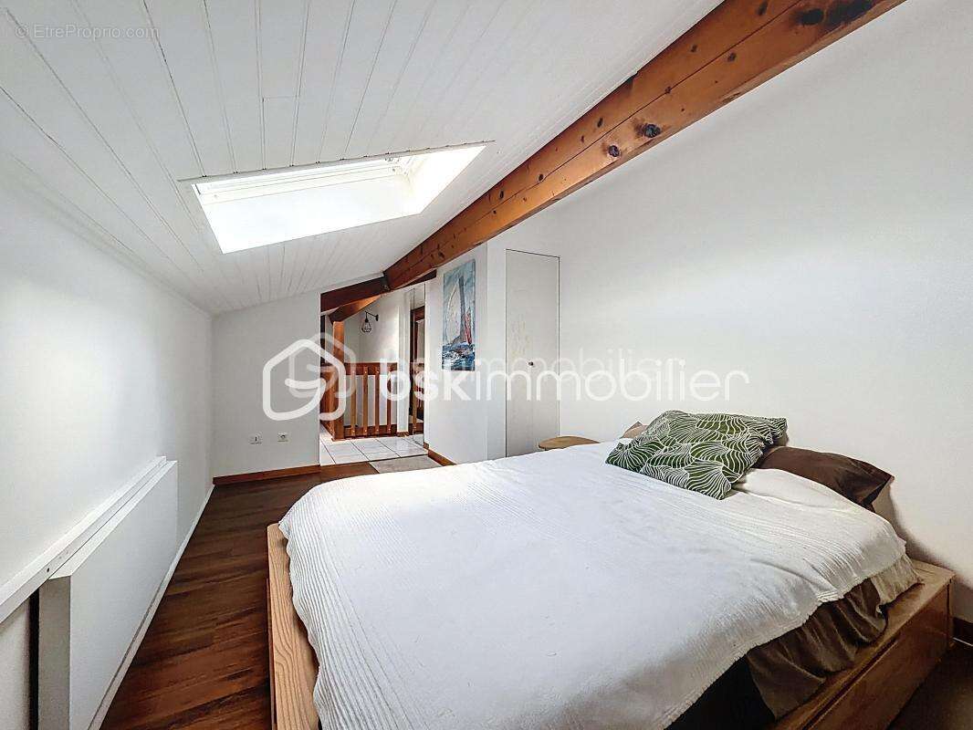 A vendre duplex 3 pièces 60 m² - photo 7
