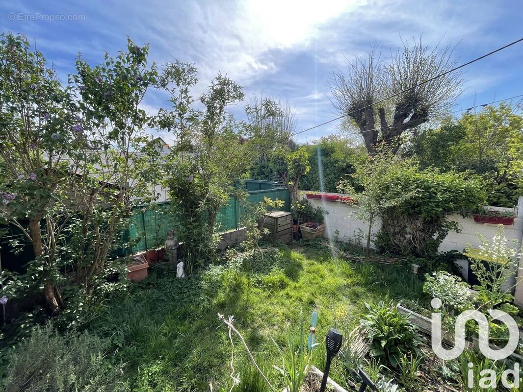 Photo 1 - Maison à VILLENEUVE-LE-ROI