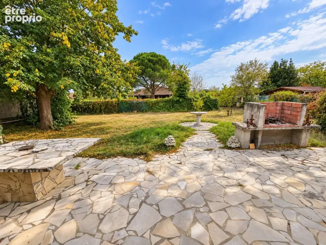 Roquettes   Maison T4 de plain-pied 81 m2   Terrain 750 m2   Garage 33 m2 - photo 2
