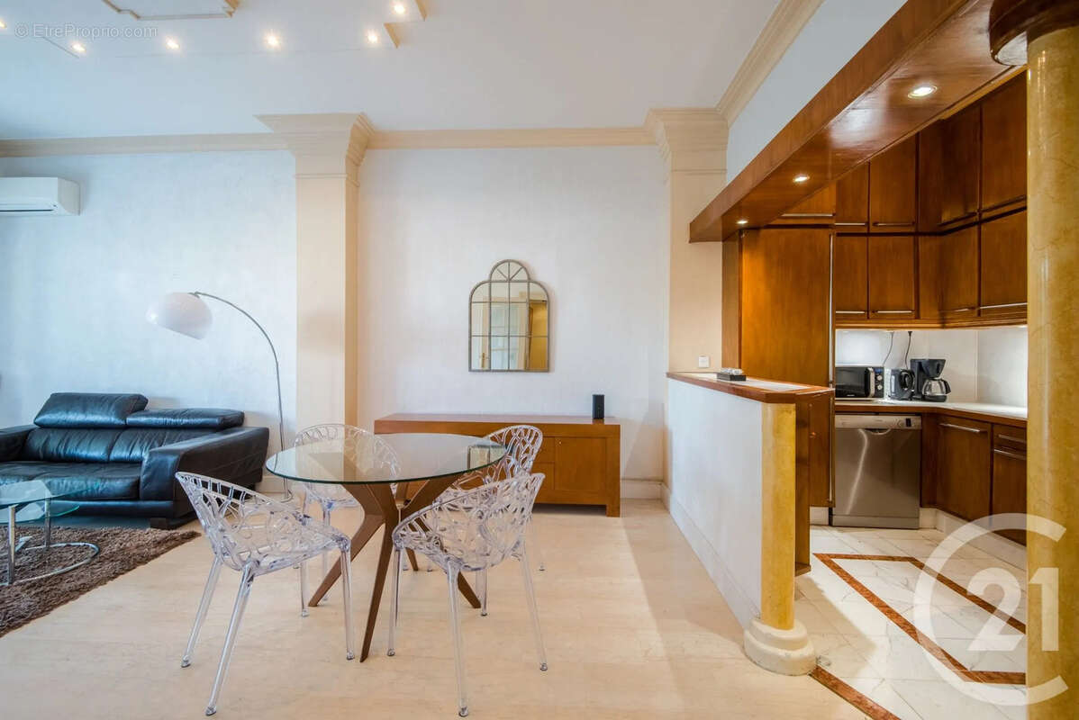 Appartement 74 m² à Nice  - photo 4