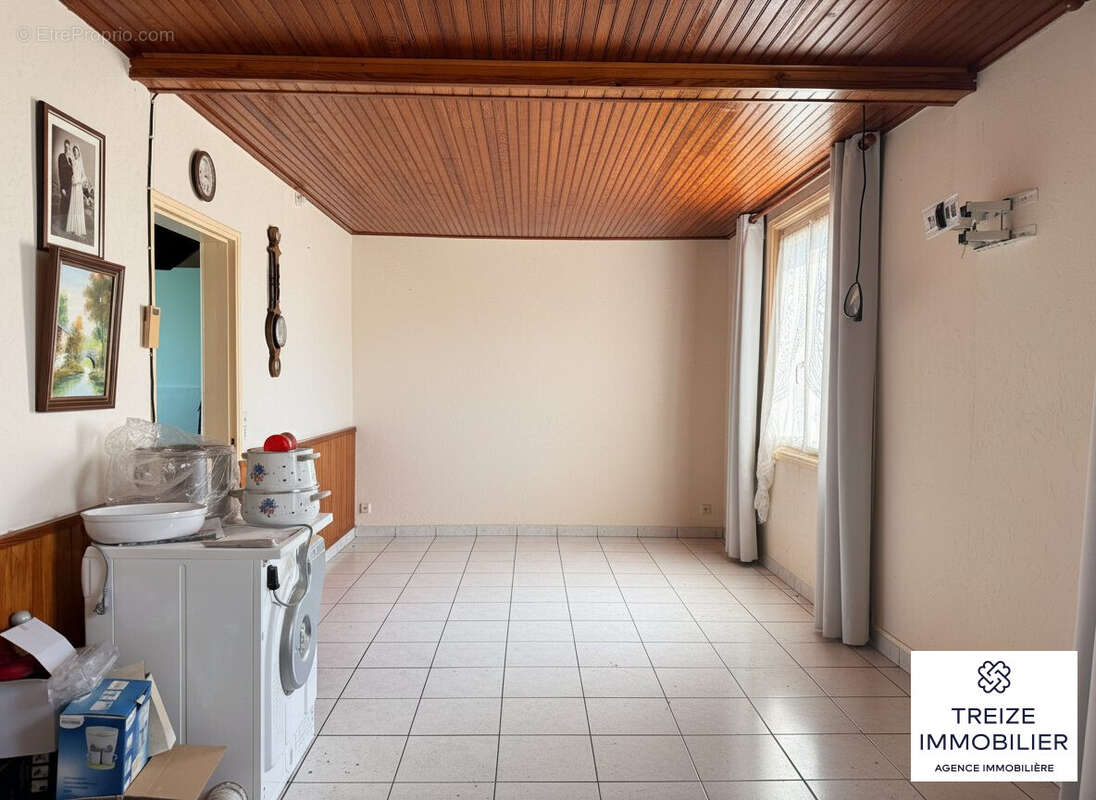 Maison à LE TOUR-DU-PARC