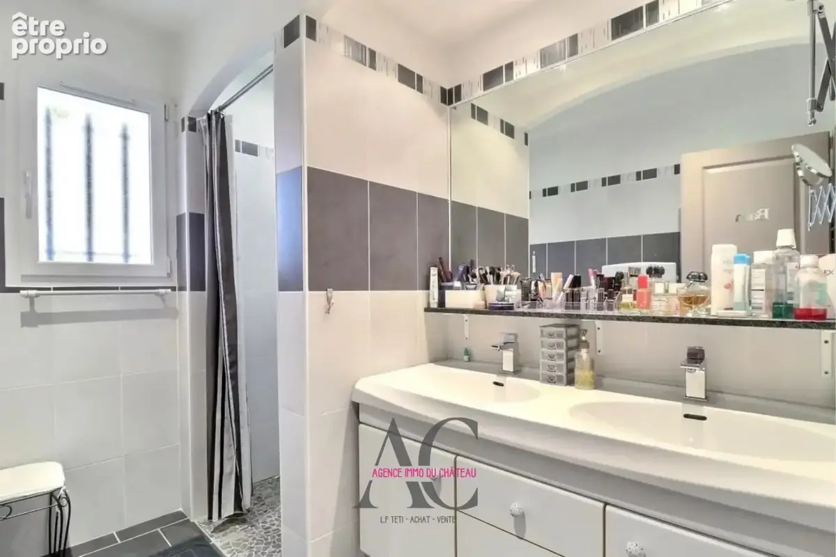 Vente villa plain-pied 102 m² + studio BRIGNOLES - photo 6