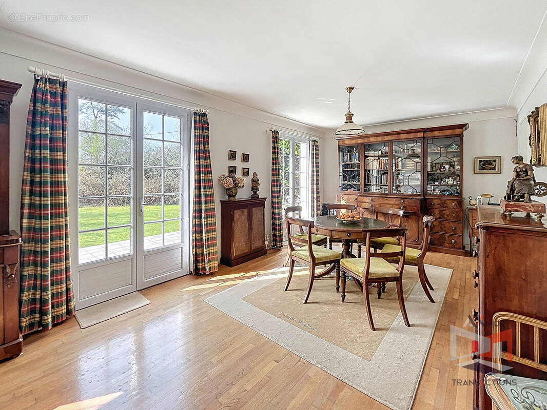 Maison à PLEUMEUR-BODOU