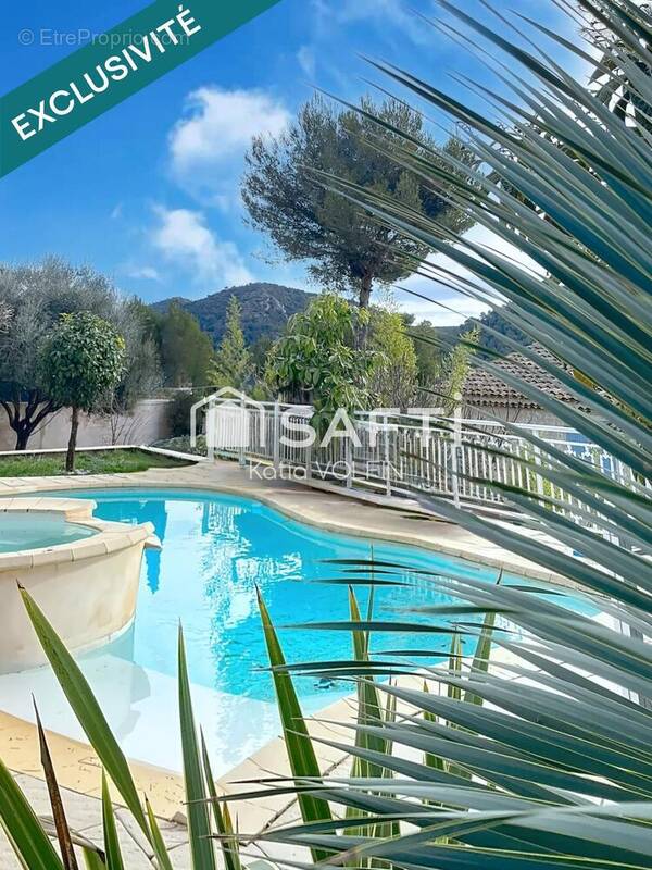 Photo 1 - Maison à CARNOUX-EN-PROVENCE