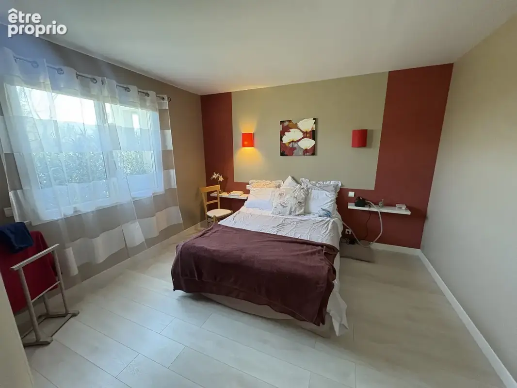 Superbe villa de 220 m2 avec accès direct au Lot - photo 10