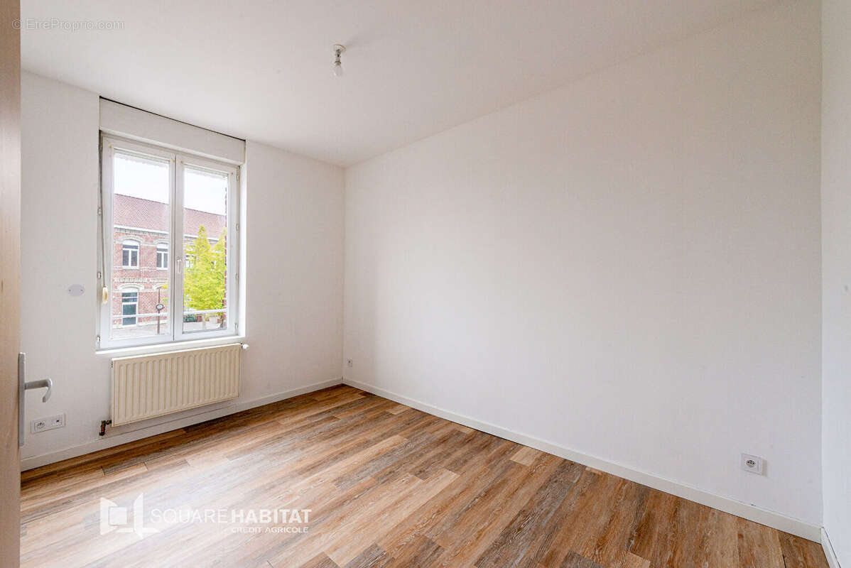 Maison à SAINT-AMAND-LES-EAUX