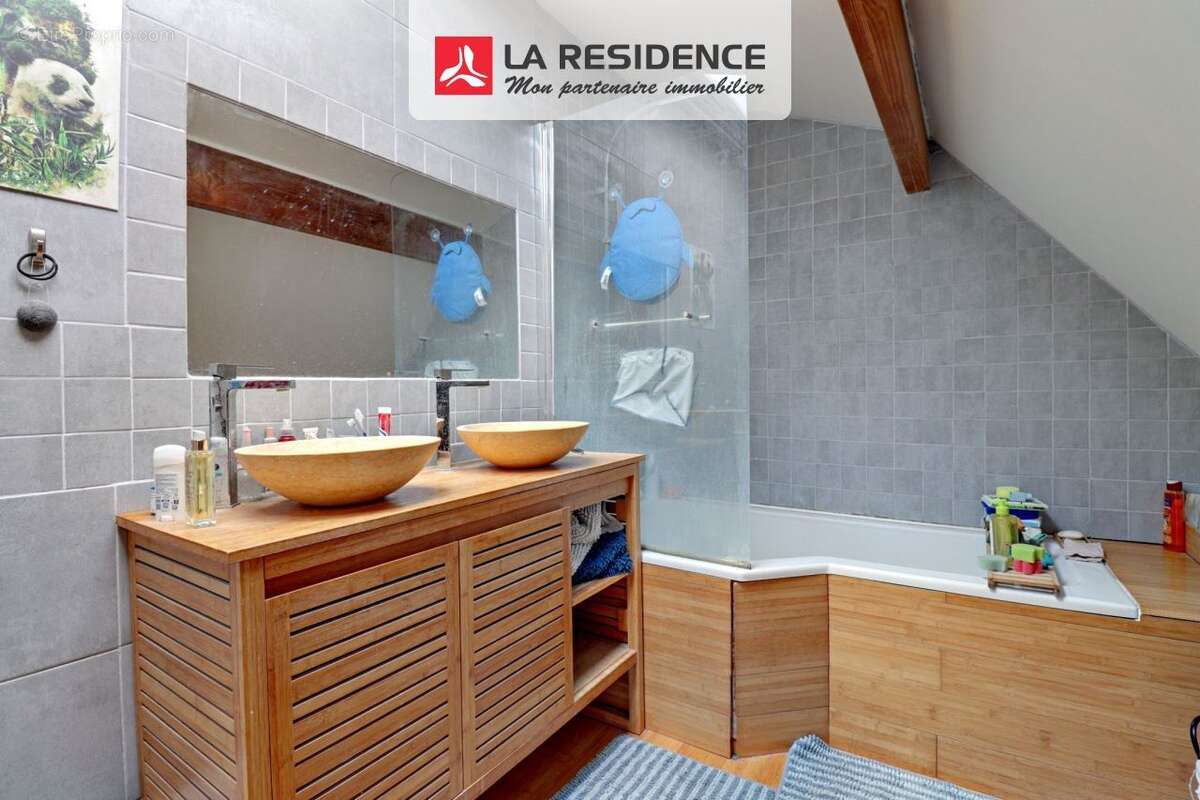 Maison 105 m² à Poissy  - photo 7