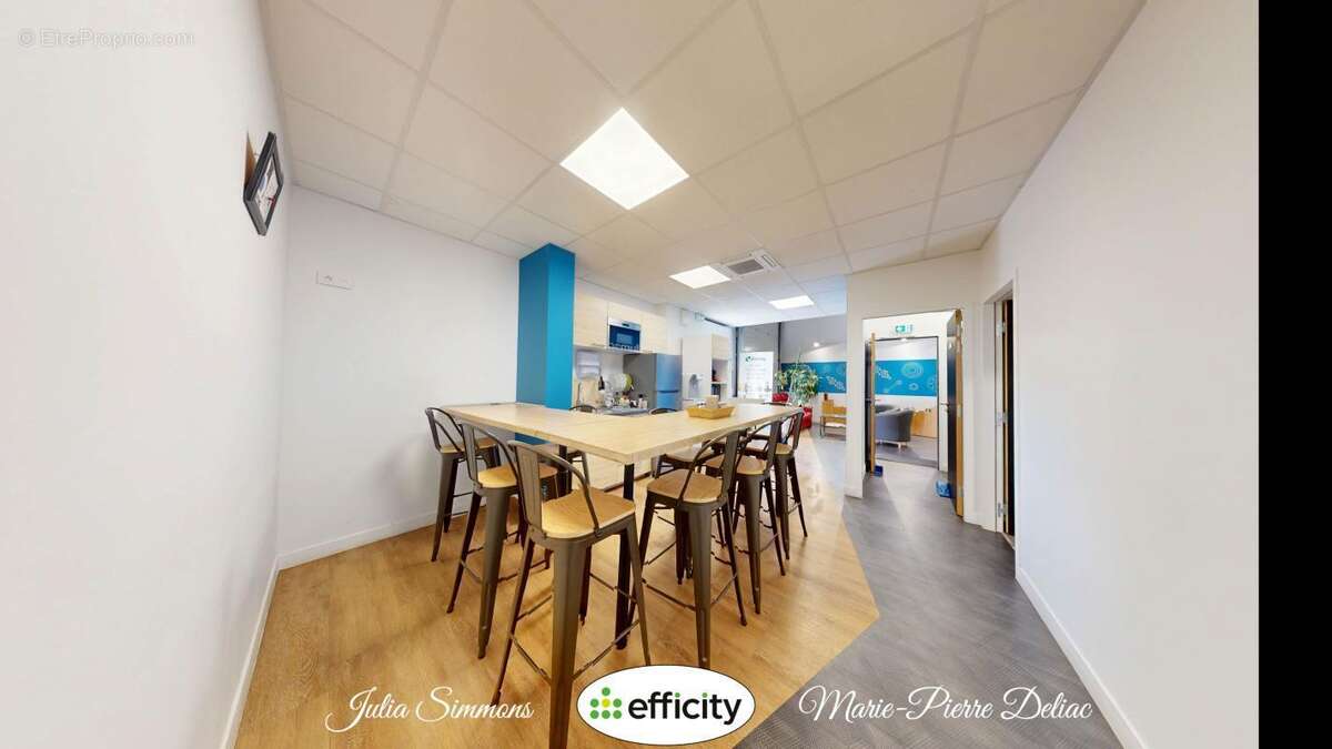 Commerce 440 m² à Plaisir  - photo 16