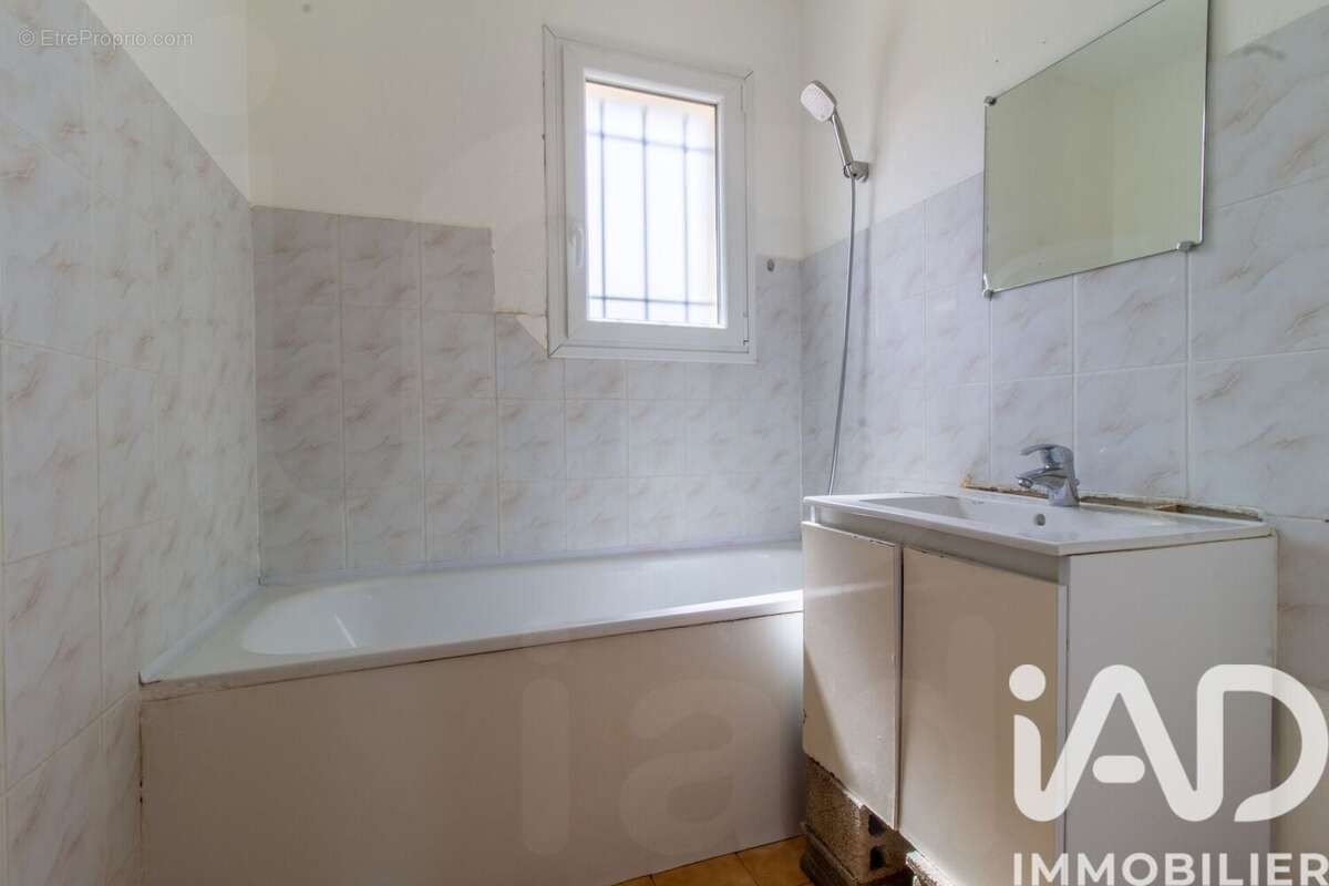 Photo 8 - Maison à CHECY