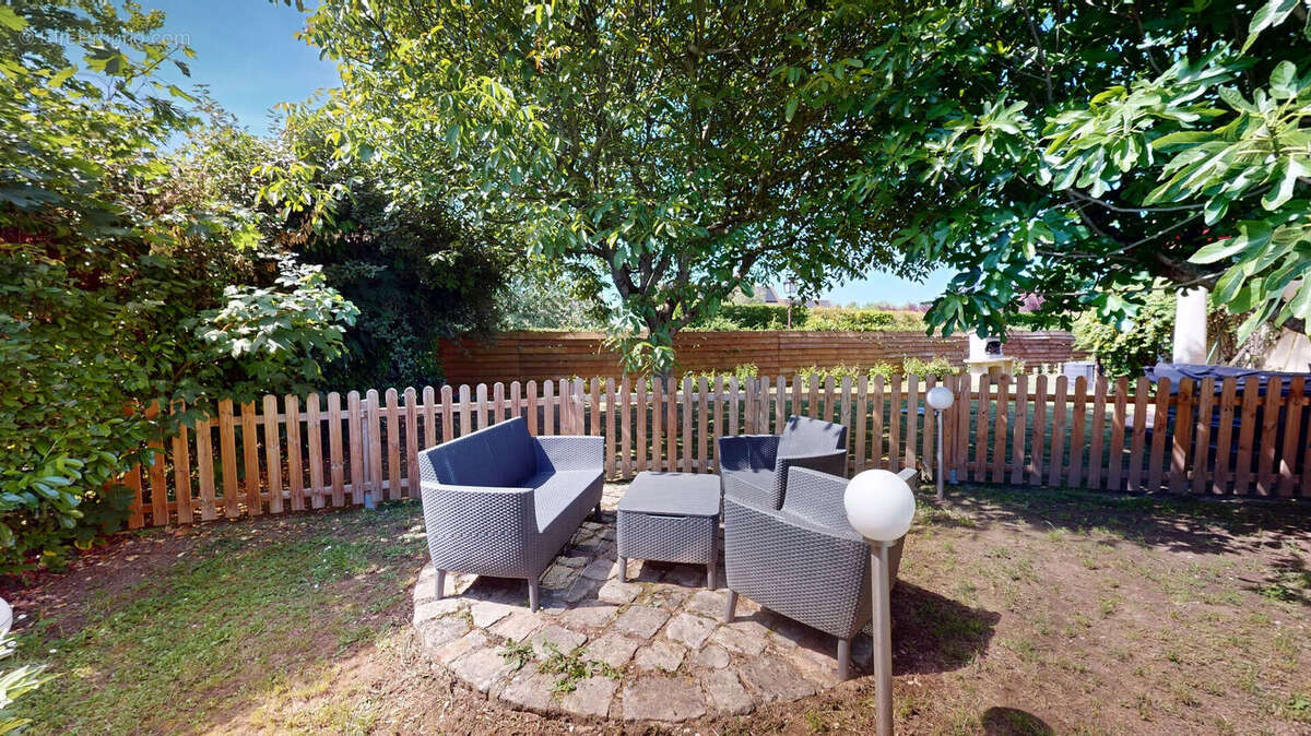 Maison avec piscine au coeur de Fontenay le Vicomte - photo 16