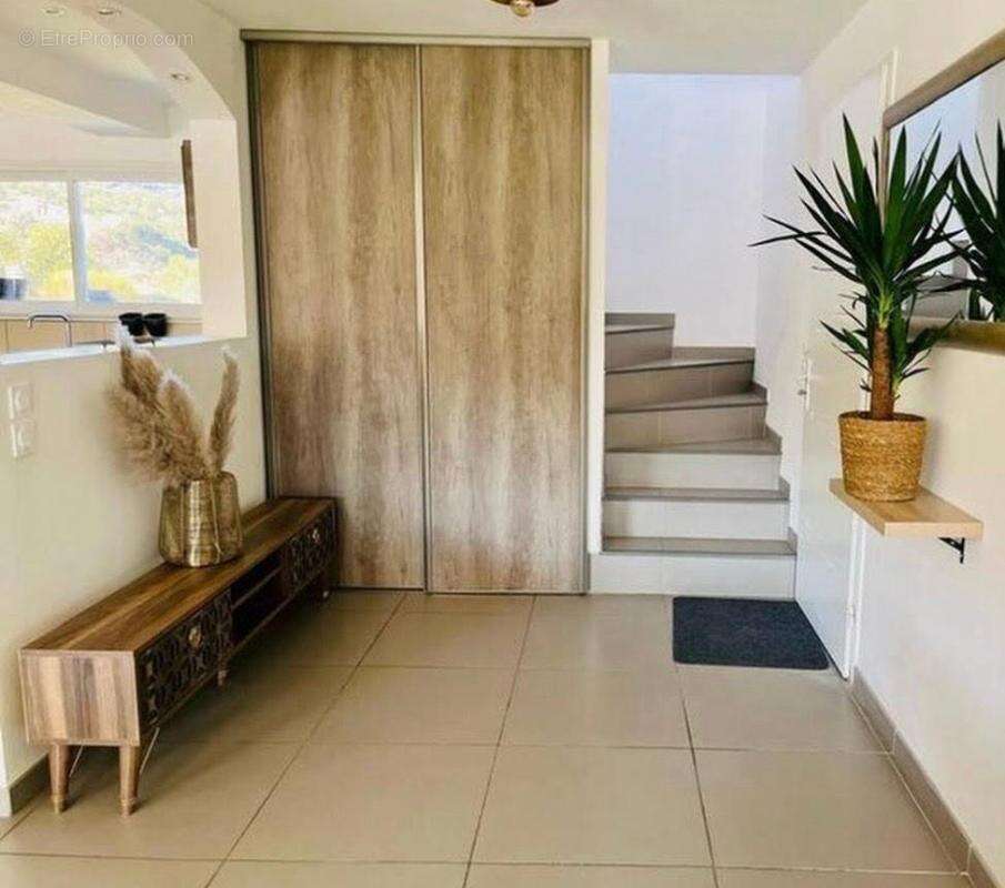 URGENT! Villa 9/10 pièces de 250m² sur terrain de 1250m² avec piscine à vendre / Céret 66400-66490 Vivès _ Saint-Jean-Pla-de-Cor - photo 16