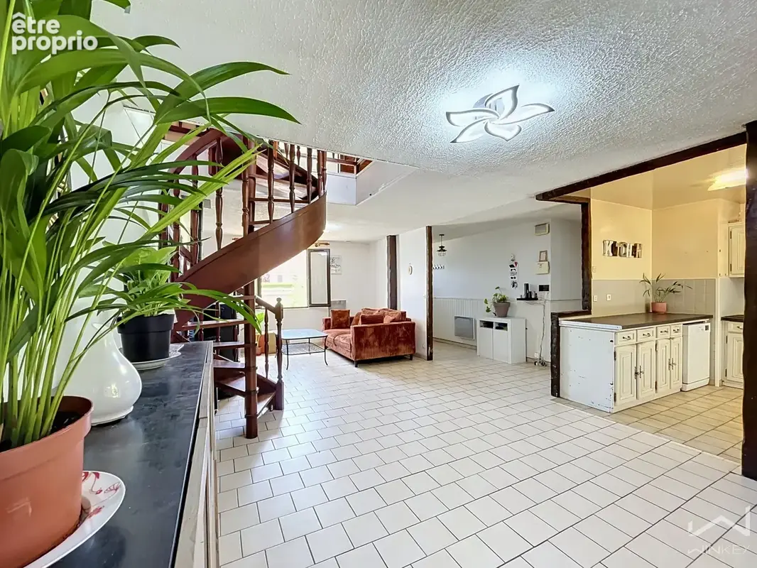 Une maison familiale avec un fort potentiel ! - photo 2