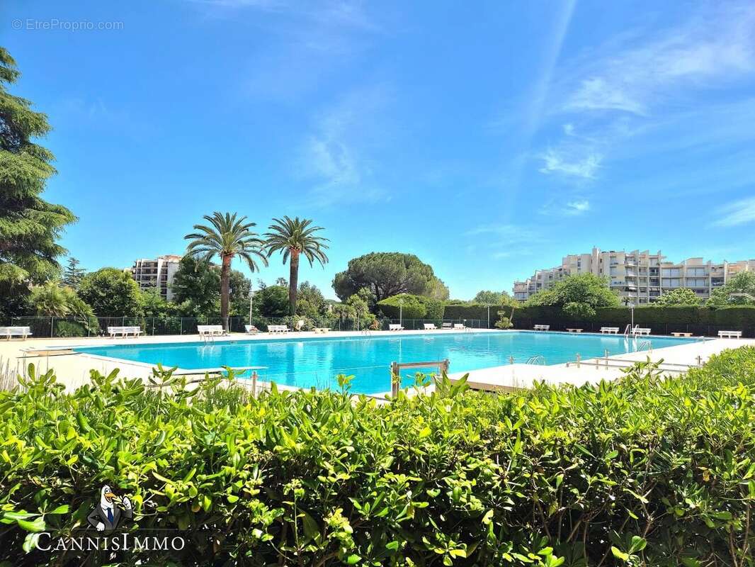 Appartement à MANDELIEU-LA-NAPOULE