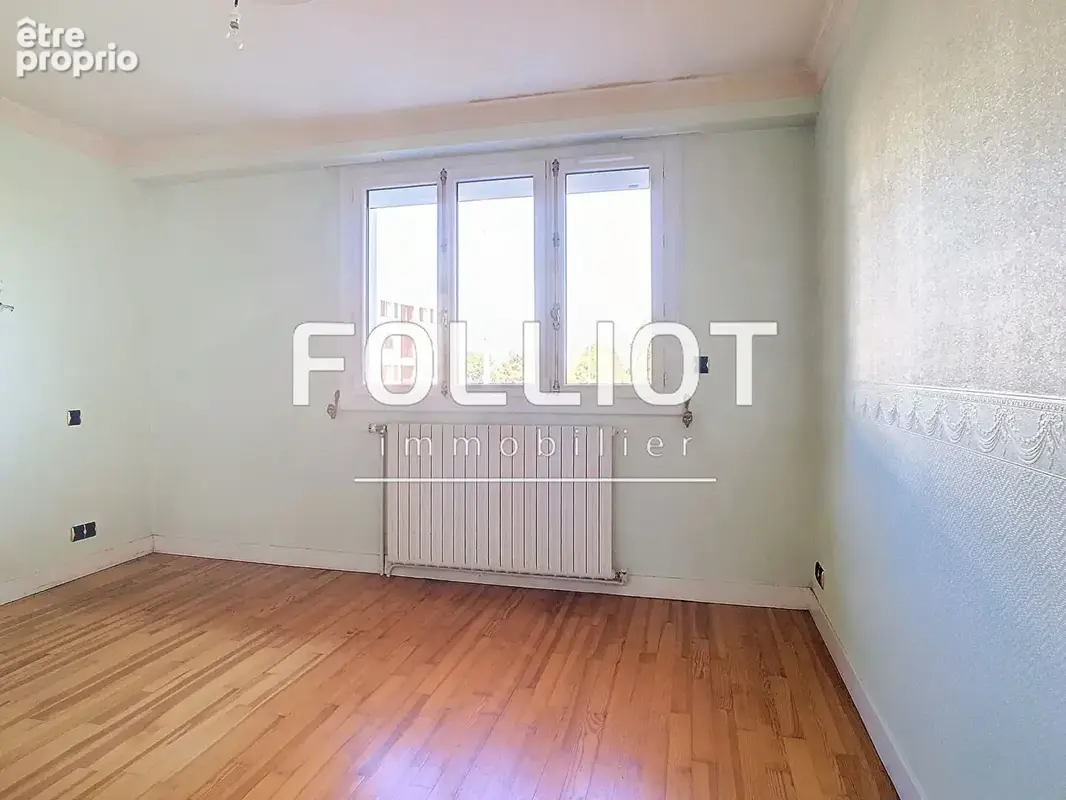 Maison de 6 pièces avec 4 chambres à vendre à DONVILLE LES BAINS - photo 8