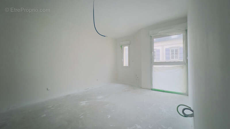 Finistère (29) – À vendre à Quimper hyper-centre, appartement T4 de 138 m² habitable - Parking privé - photo 5