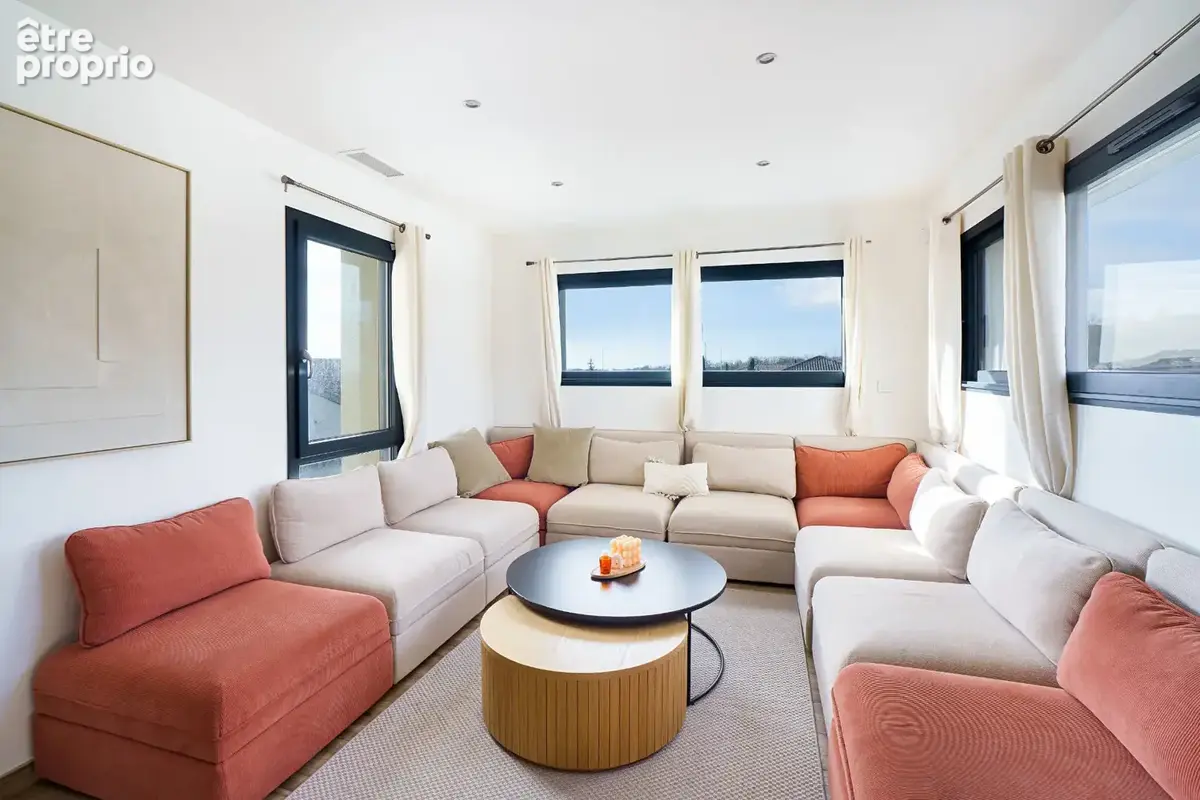Villa contemporaine 7 pièces - 4 chs - photo 6