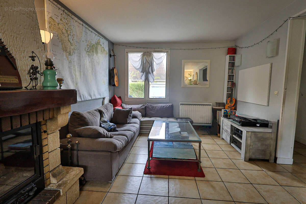 Maison à SAINT-GERMAIN-LES-CORBEIL