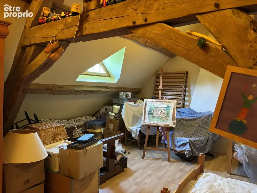 Saint-Denis-de-Jouhet   Charmante maison avec 1934 m2 de terrain, située au calme dans un cadre verdoyant - photo 19