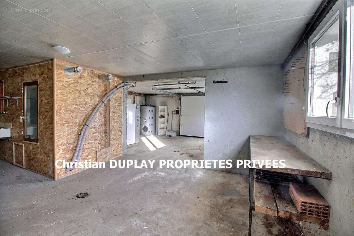 Maison à SAINT-GENEST-MALIFAUX