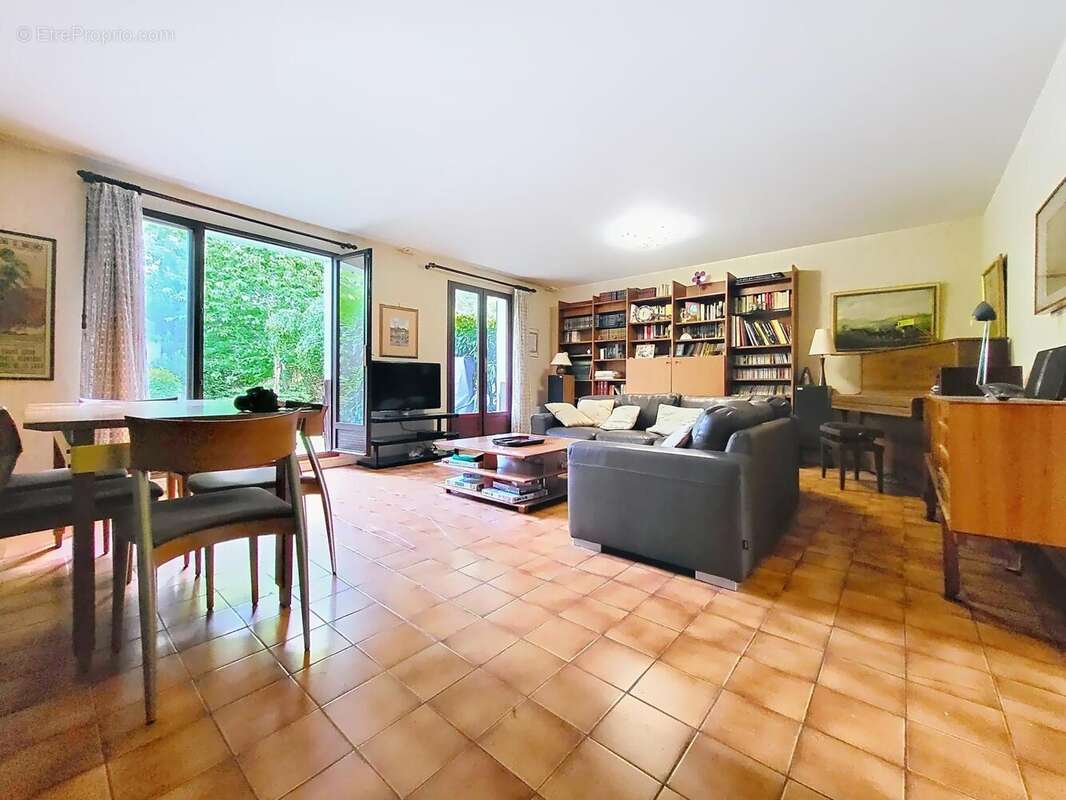 Photo 2 - Maison à SAINT-GERMAIN-EN-LAYE