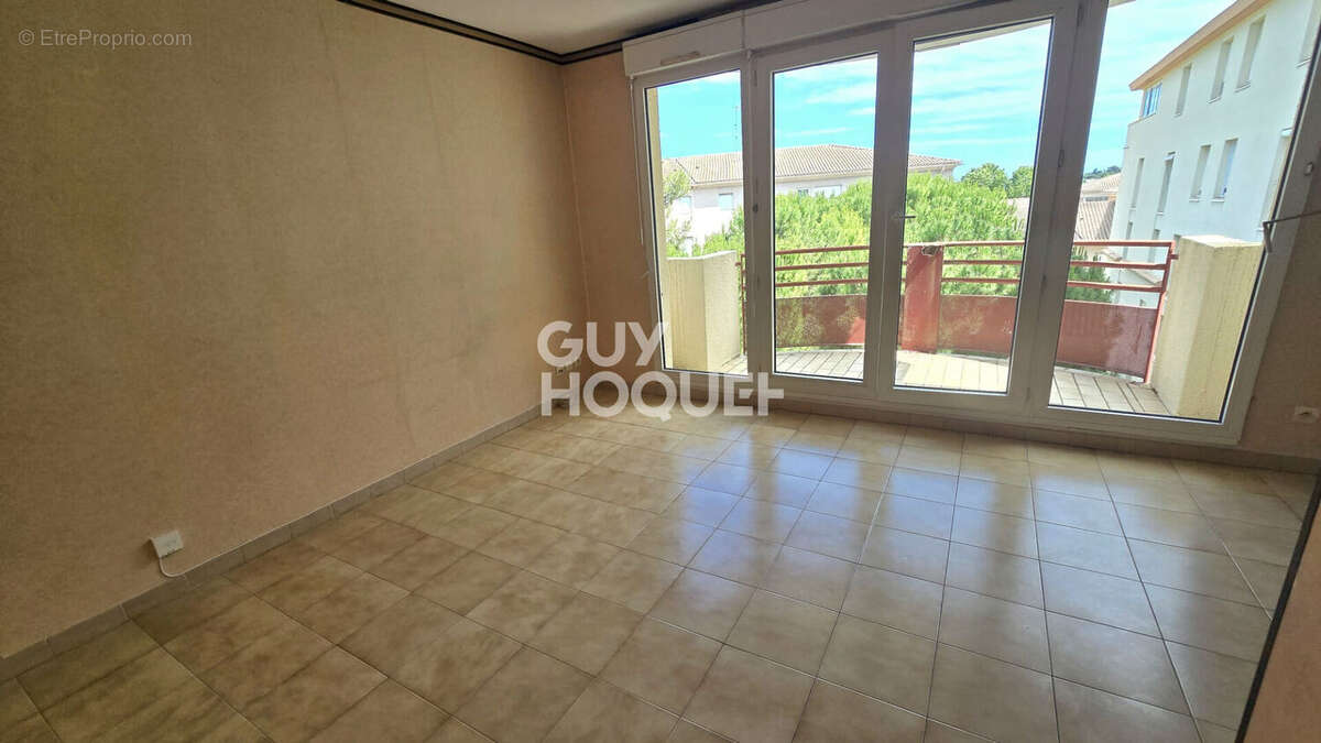 Grand studio 30 M2 avec terrasse et parking  dans résidence de qualité - photo 4