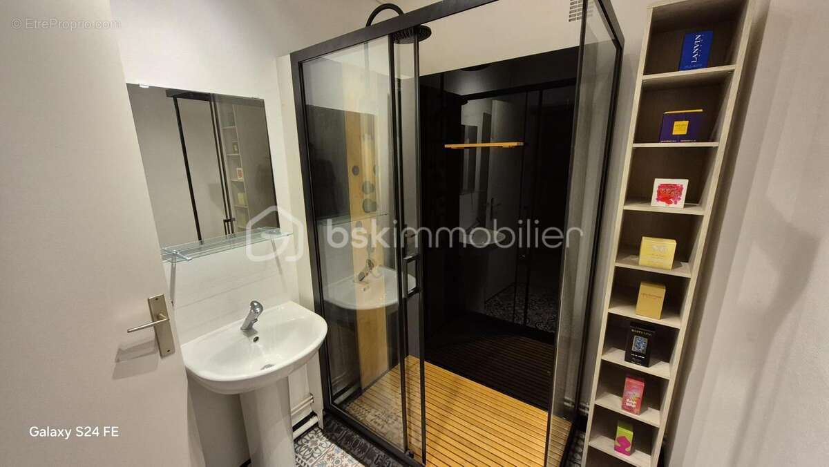 Appartement à SAINT-CYR-SUR-LOIRE