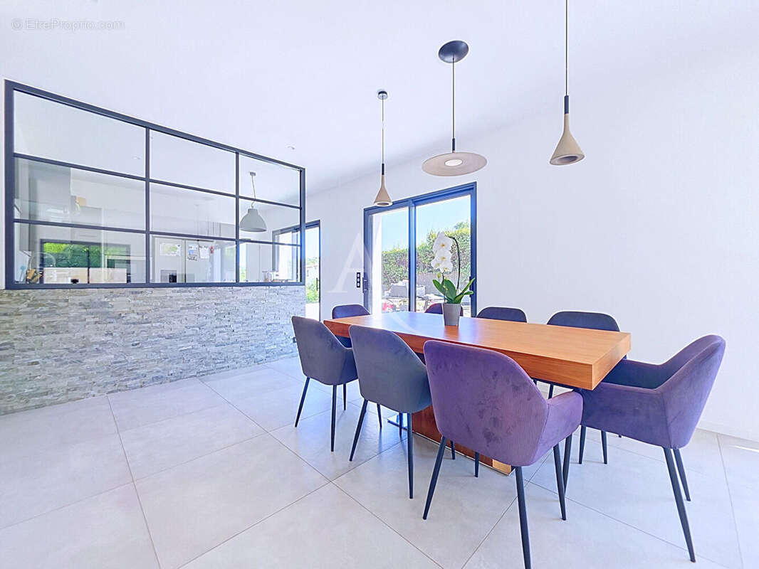 Exclusivite : mougins limite le guillet / maison neuve avec piscine et un terrain de 1217m² - photo 7