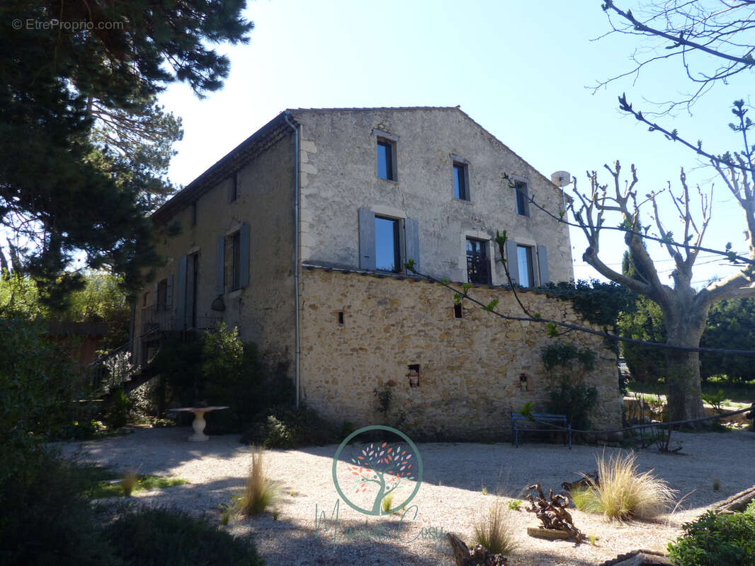 Maison à GRIGNAN