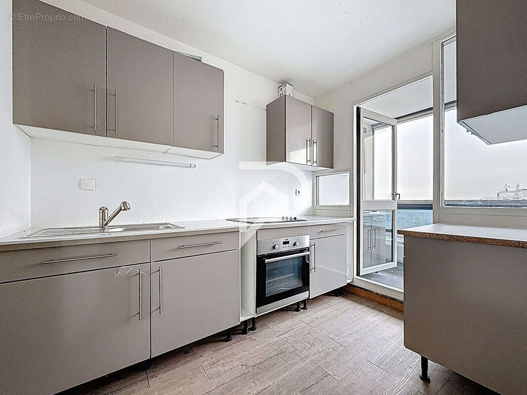 Appartement à CHAMPS-SUR-MARNE