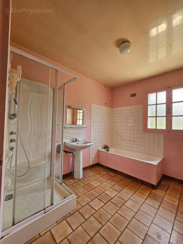 Maison à MAROLLES-LES-BRAULTS