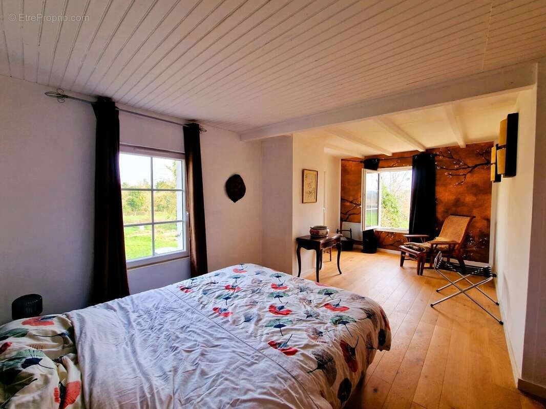 Maison à CASTILLON-LA-BATAILLE