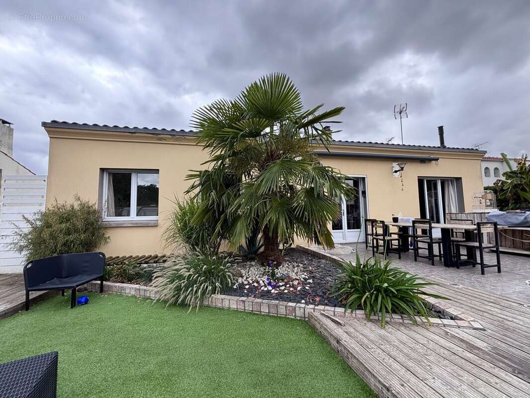 Maison 155 m² à Mouilleron-Le-Captif  - photo 9