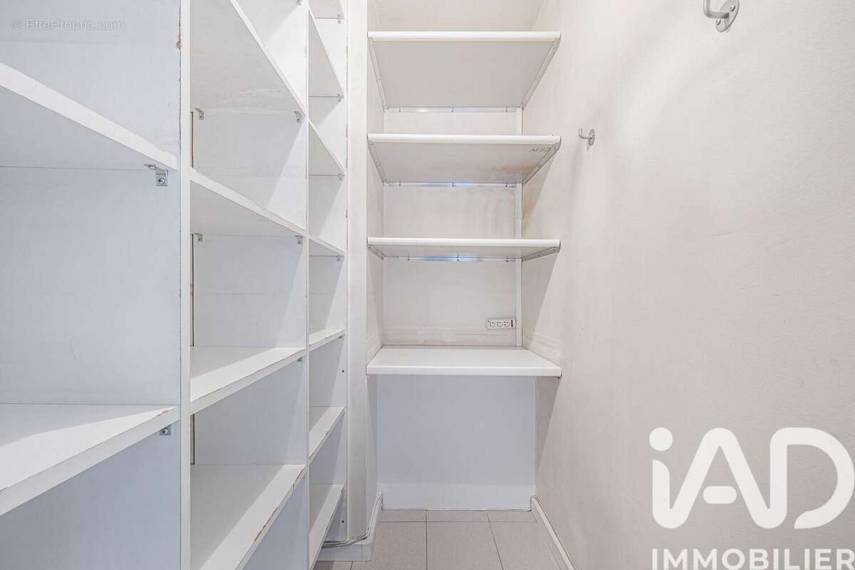 Photo 9 - Appartement à NANTERRE