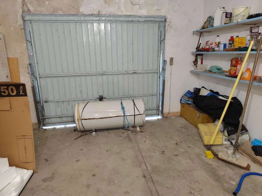 Maison à PUGET-THENIERS