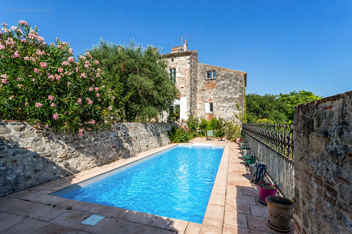 Maison de village avec jardin et piscine - photo 2