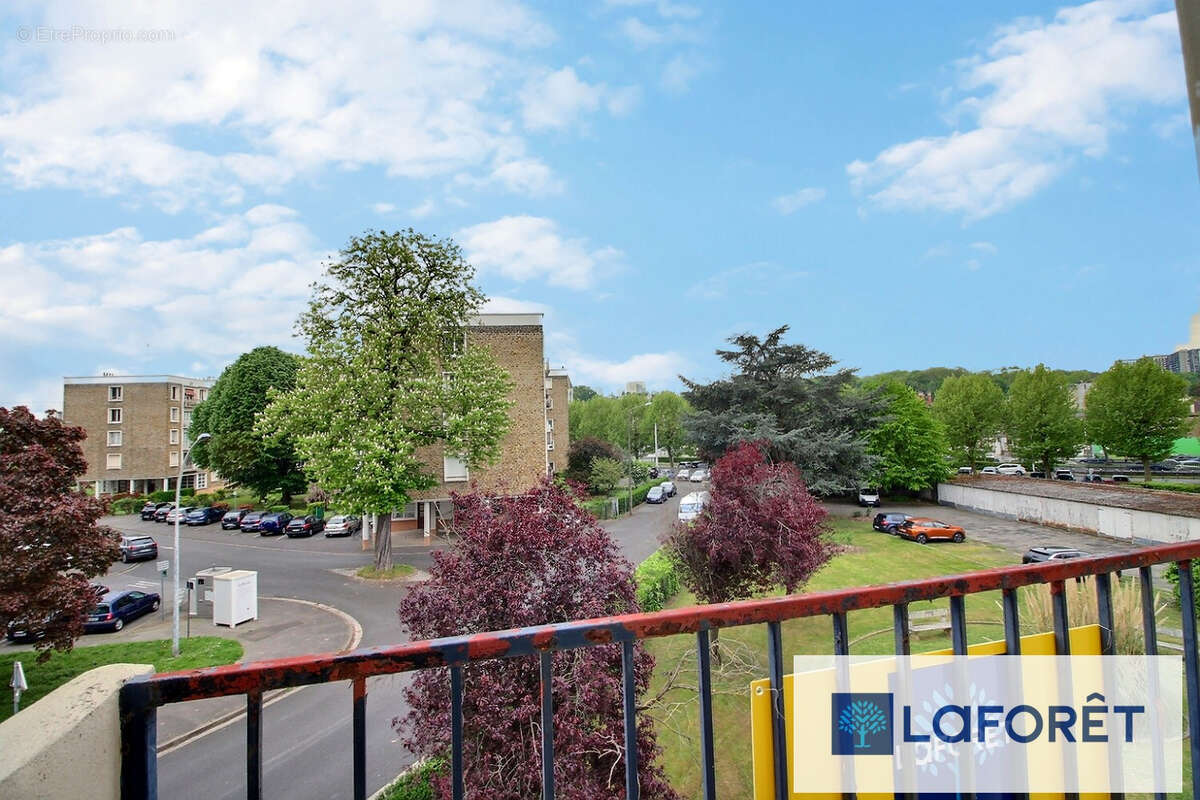 Appartement à RIS-ORANGIS