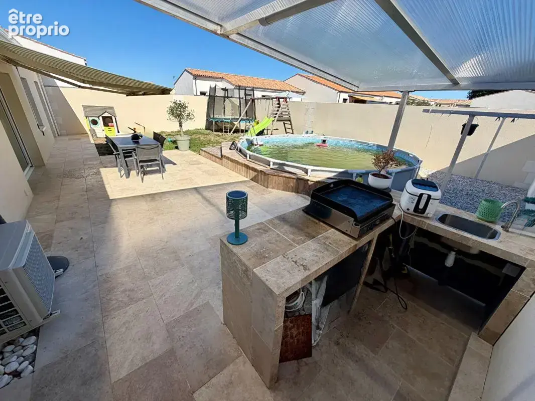 Maison Semussac 5 pièce(s) 92 m2 plain pied - photo 2