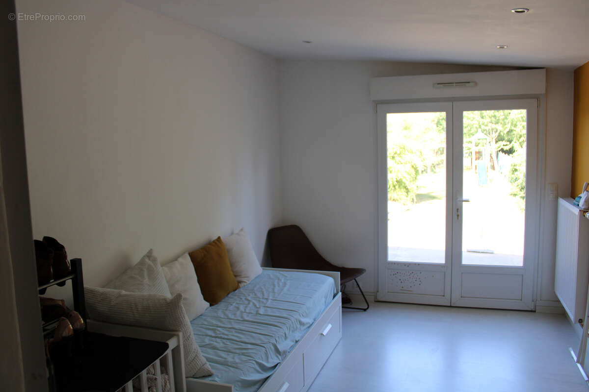 Maison à AUBY