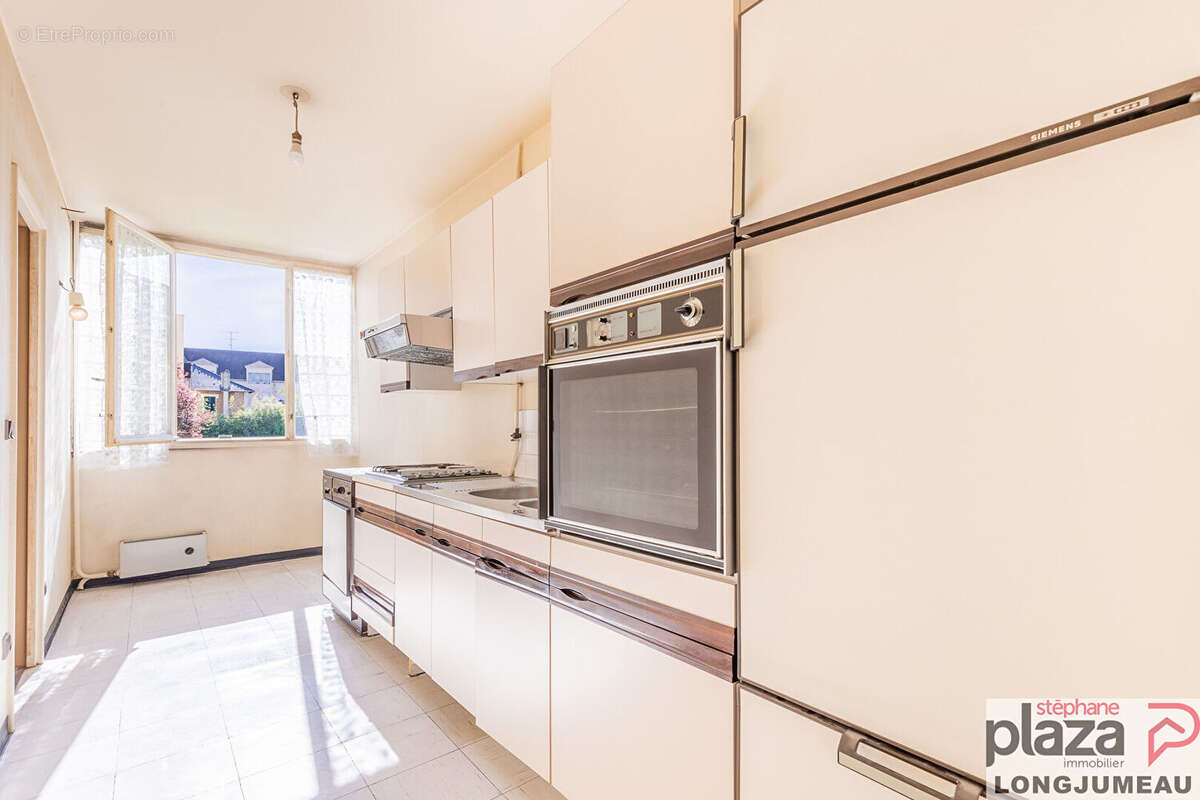 Appartement à LONGJUMEAU
