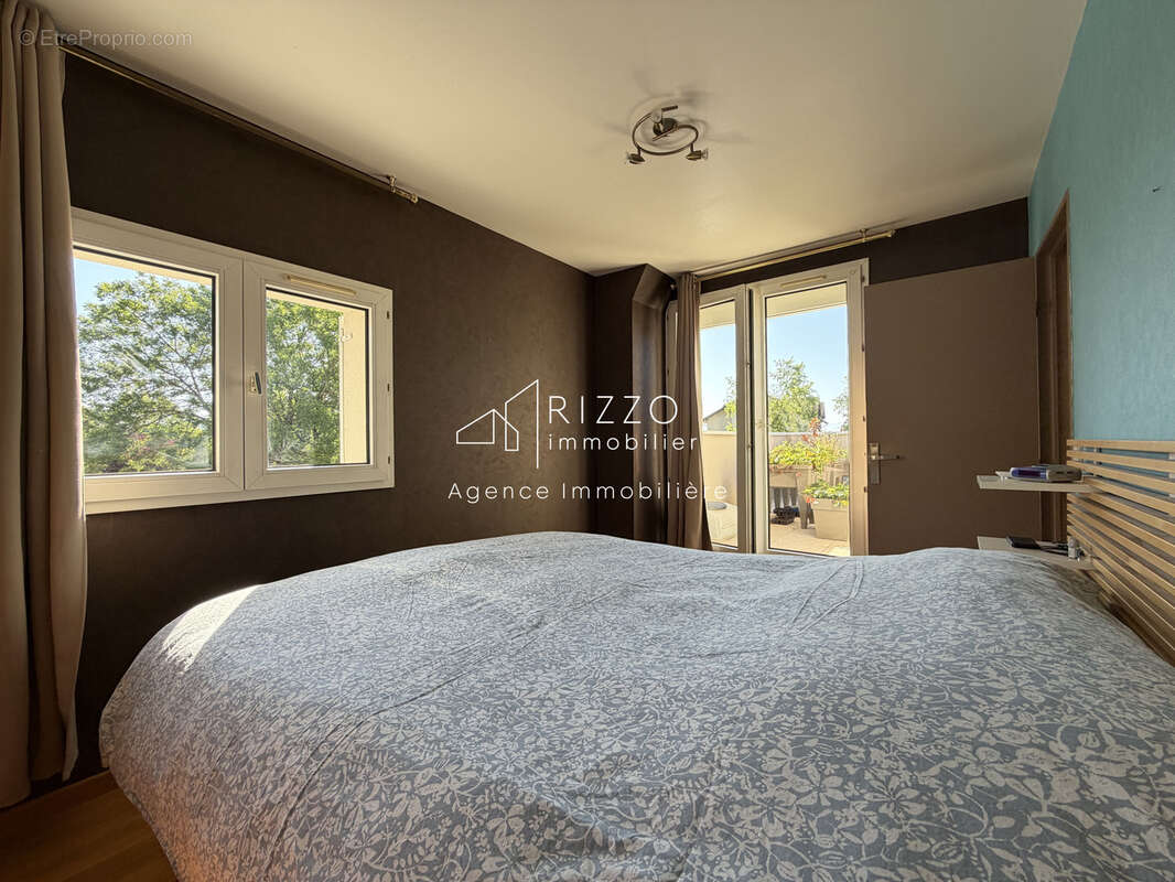 Duplex 93m2 avec vue dégagée, 2 terrasses et double garage - photo 11