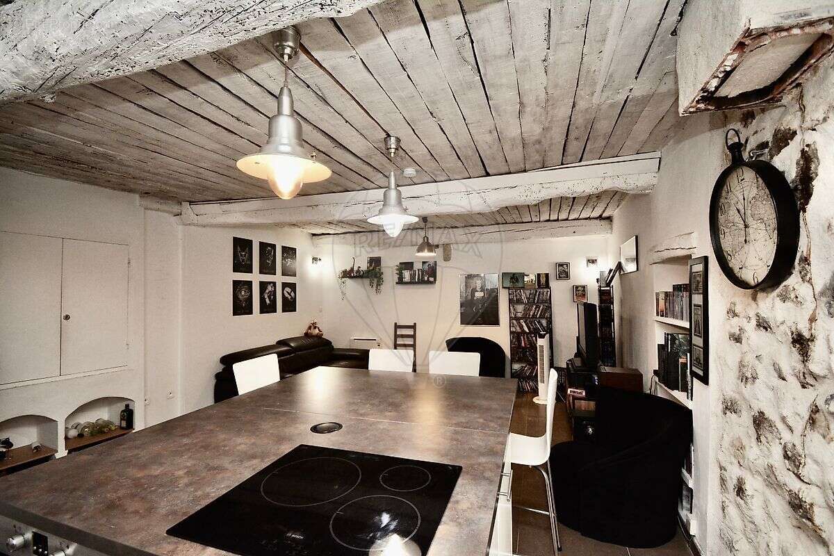 Maison à MONTAUROUX