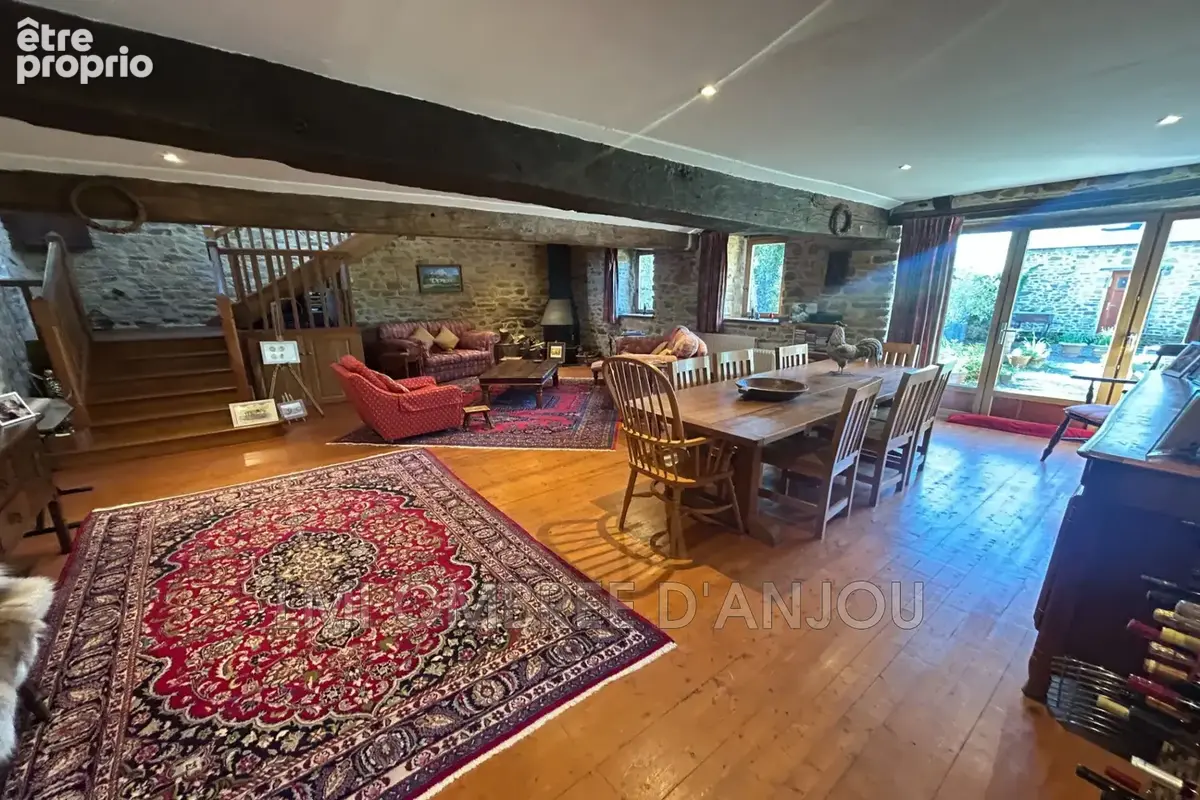 Maison 9 pièces 320 m² à vendre à Villepot (44110) - photo 3