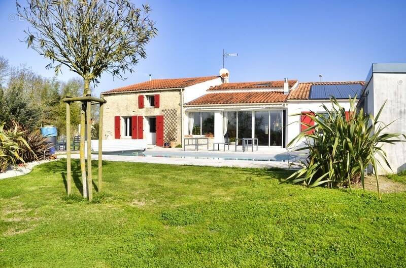 Maison à LE GUE-D'ALLERE