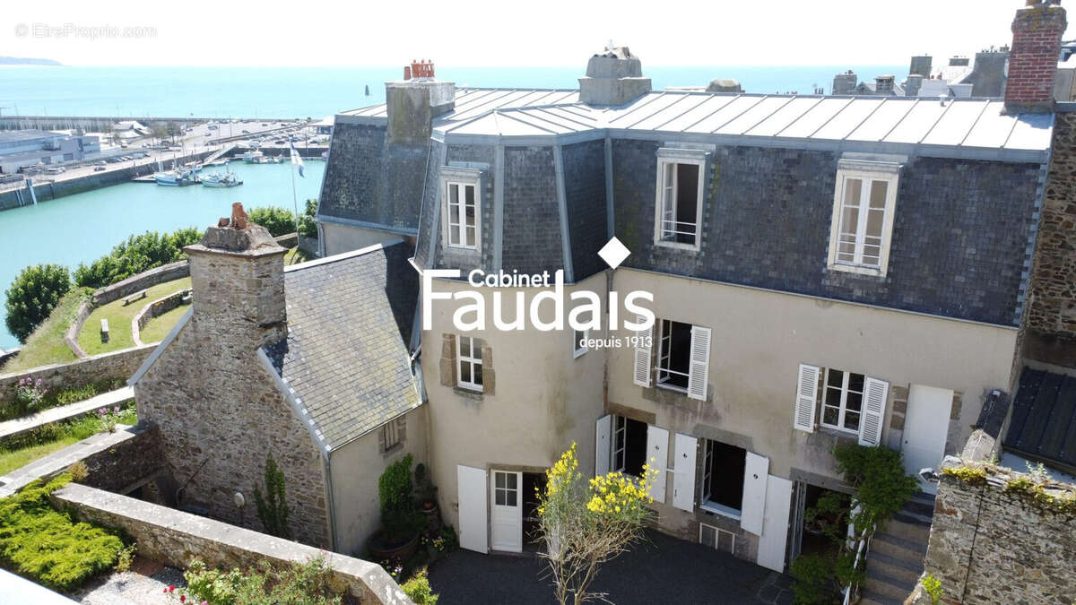 Maison à GRANVILLE