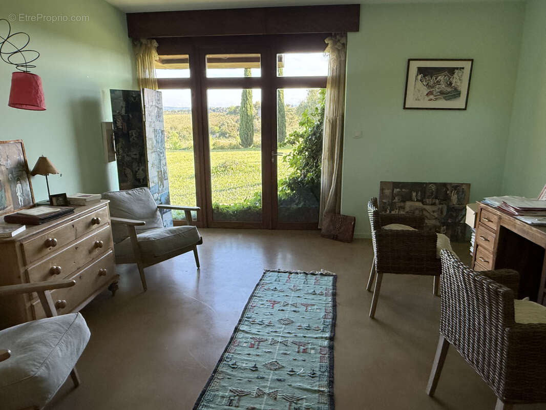 Maison à COUFFOULENS